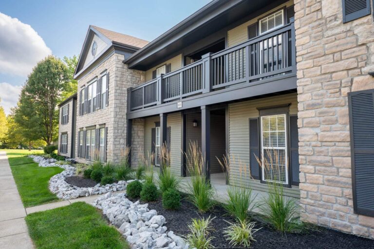 Our private balconies at Sycamore Ridge of Dublin OH townhomes & apartments.